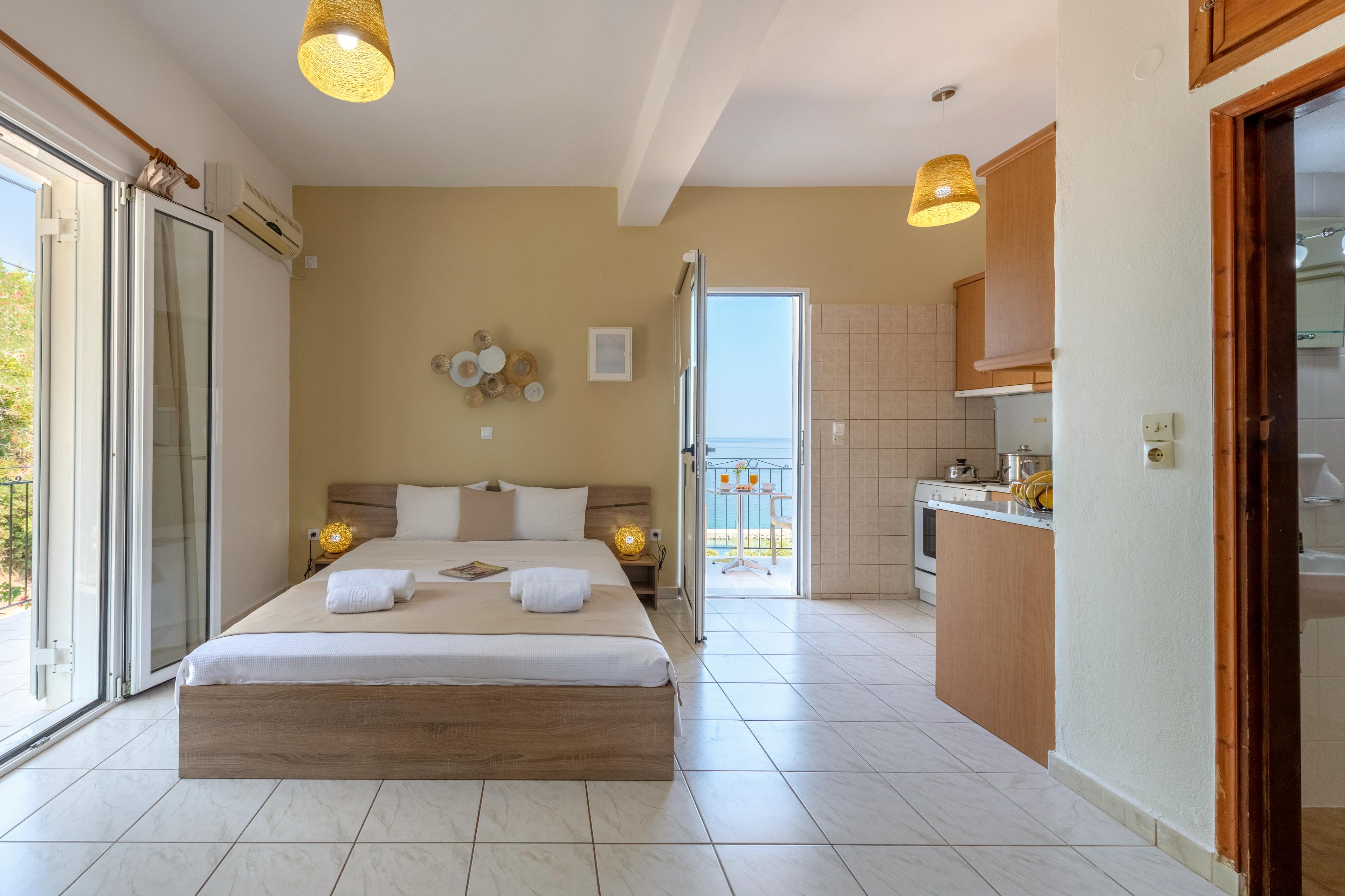 Faro Del Porto Apartment Poros (Kefalonia)
