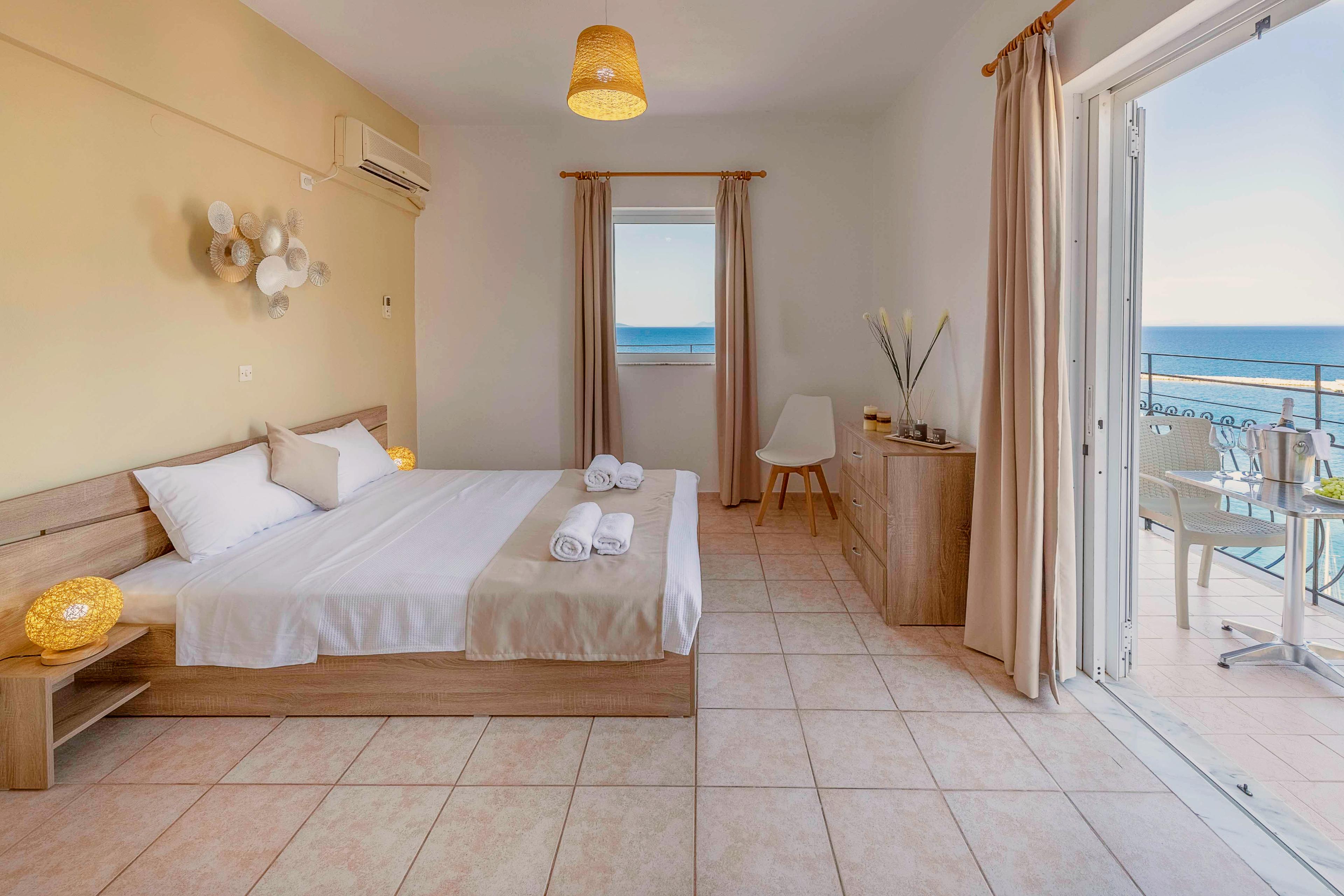 Faro Del Porto Apartment