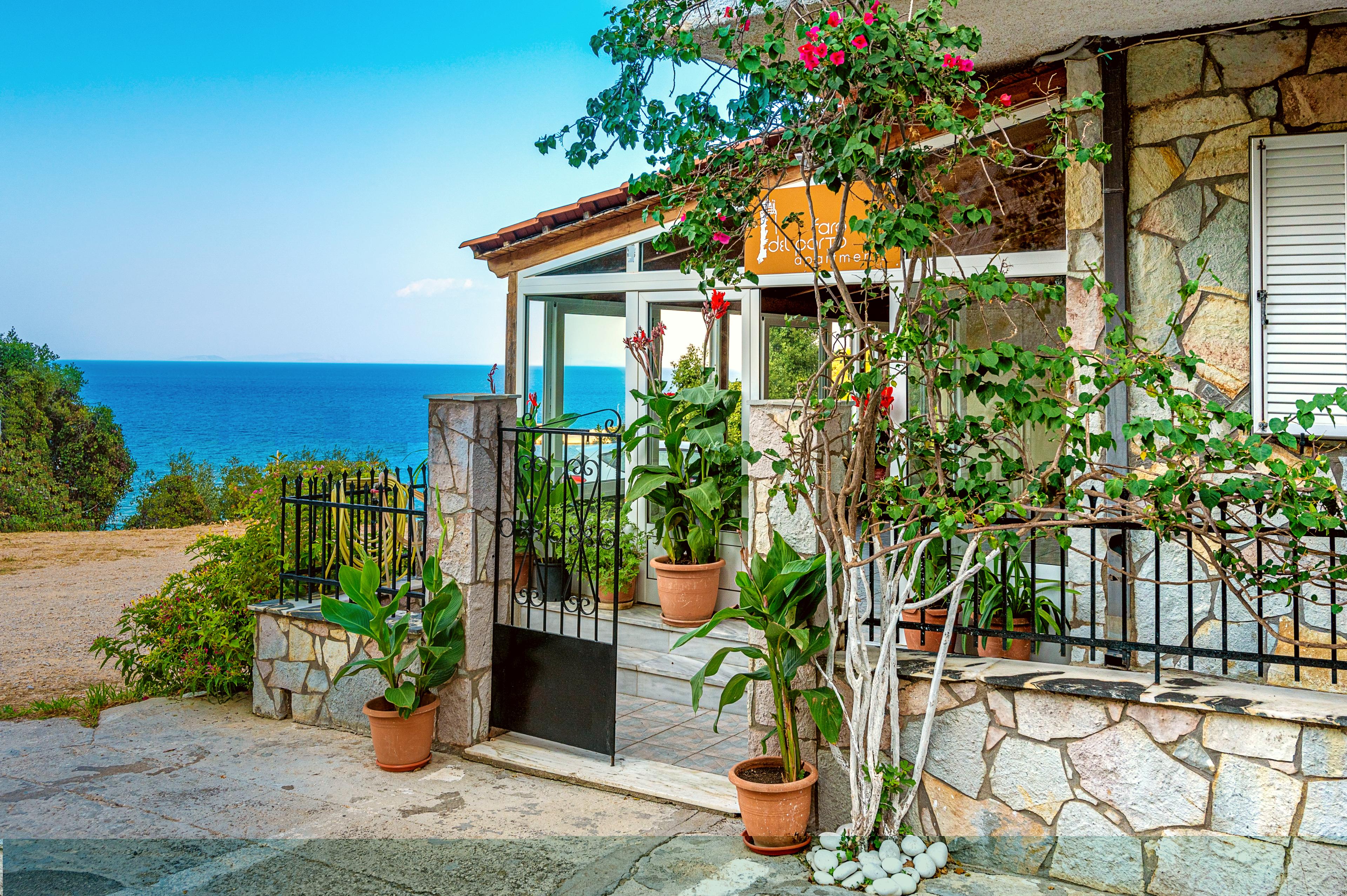 Faro Del Porto Poros (Kefalonia)