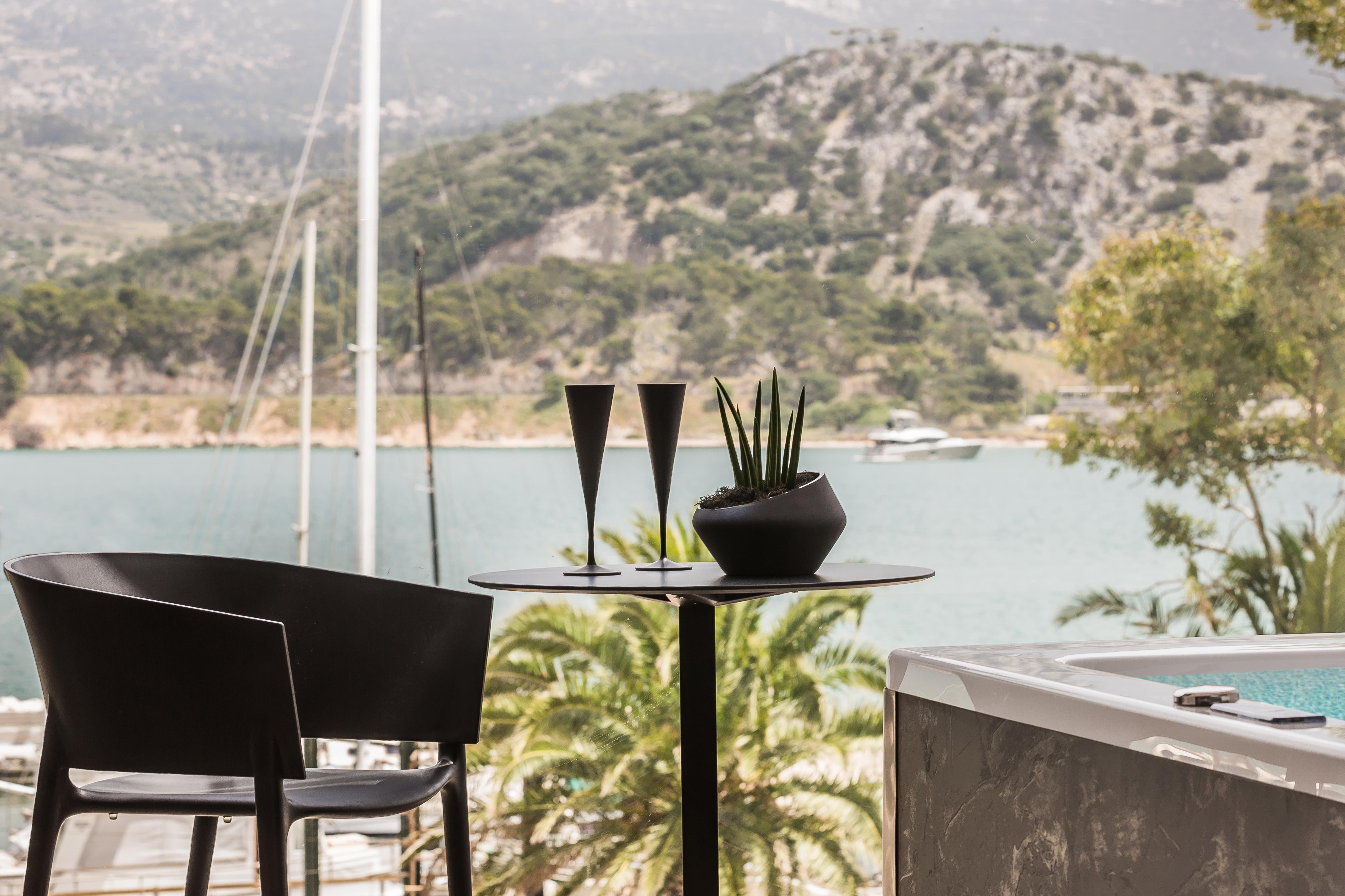 Canale & Hotel Argostoli (Kefalonia)