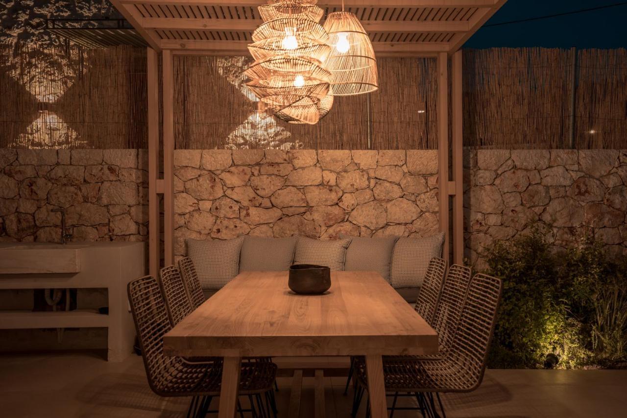Papadria - Modern Luxury Near Kathisma * Tsoukaladhes