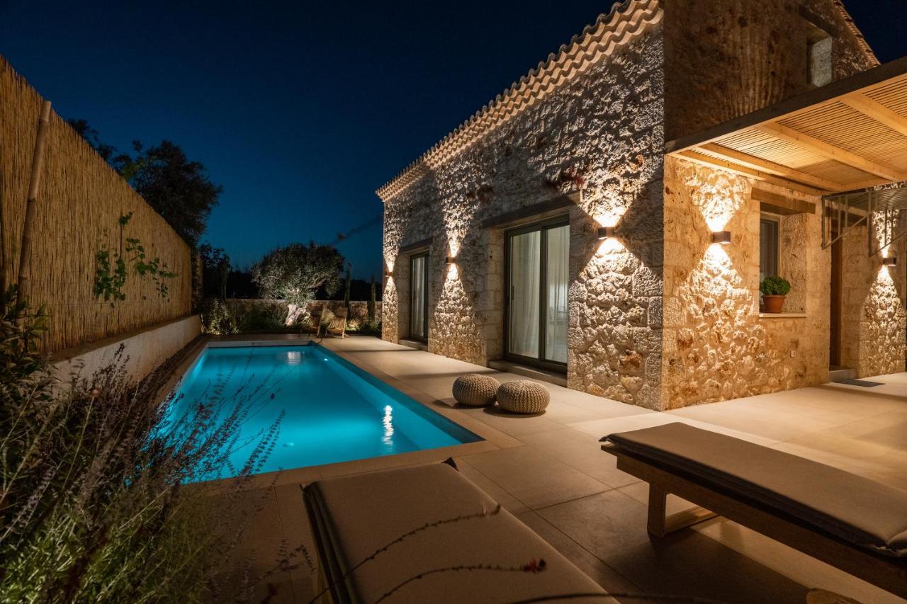 Papadria - Modern Luxury Near Kathisma Villa Tsoukaladhes