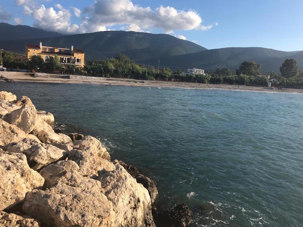 Tilde On The Beach, Apts - Kefalonia Apartment