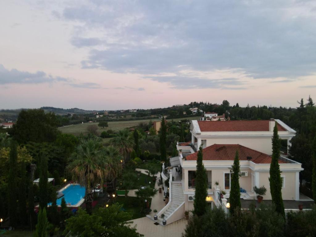 Villa Elena *