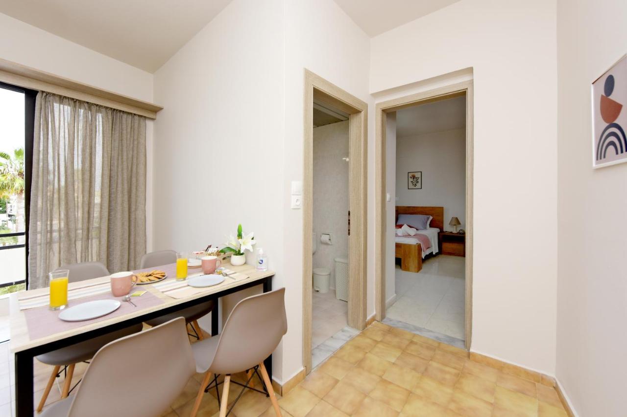Apartment Palm Square *