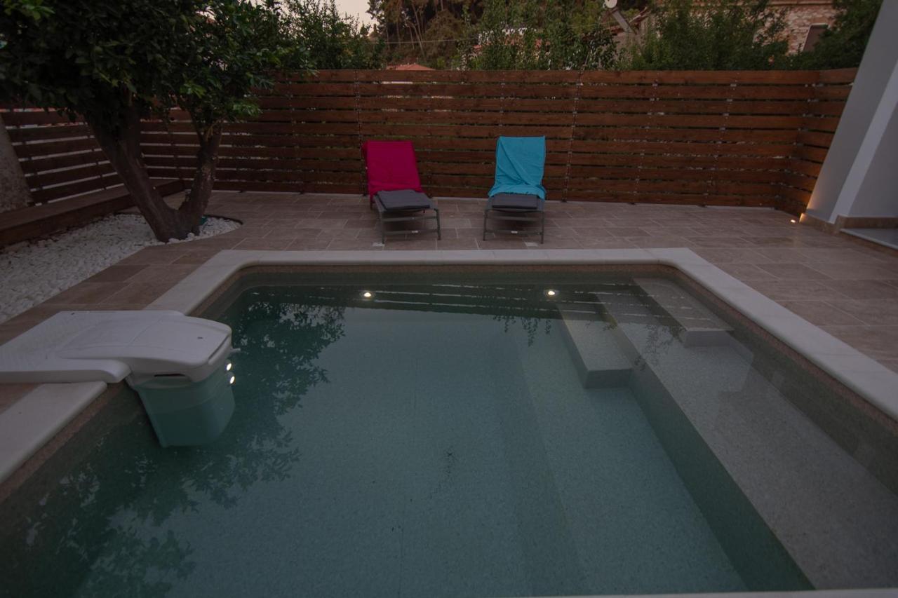 Samos - Renovated Stone With Private Pool- 2 Min From The Sea! Villa *