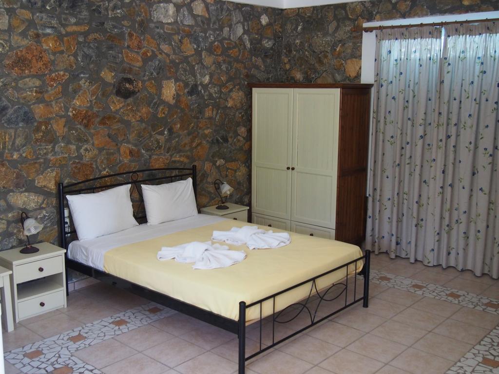 Elia Village 3*