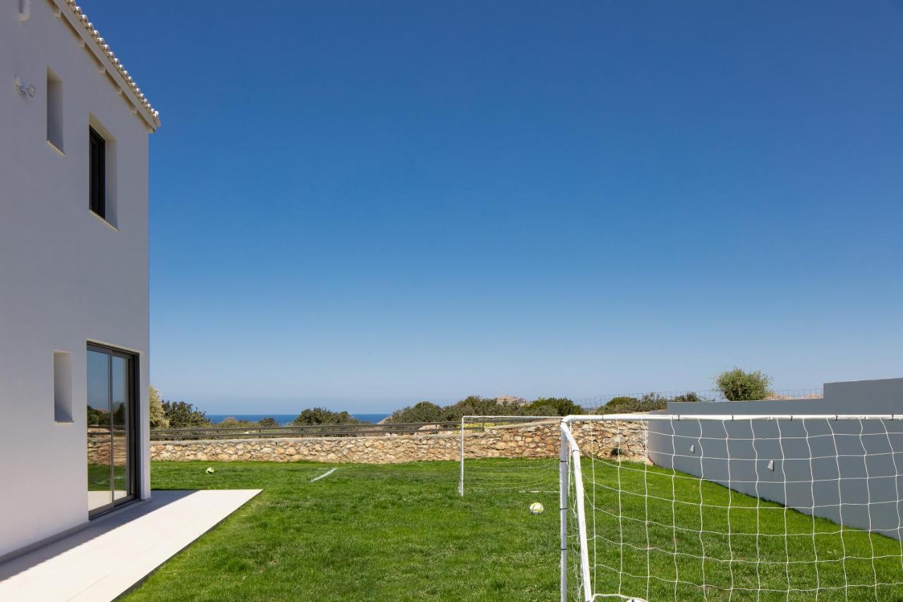 Alma Villa, 2000m2 Luxury Living, By Thinkvilla Villa *