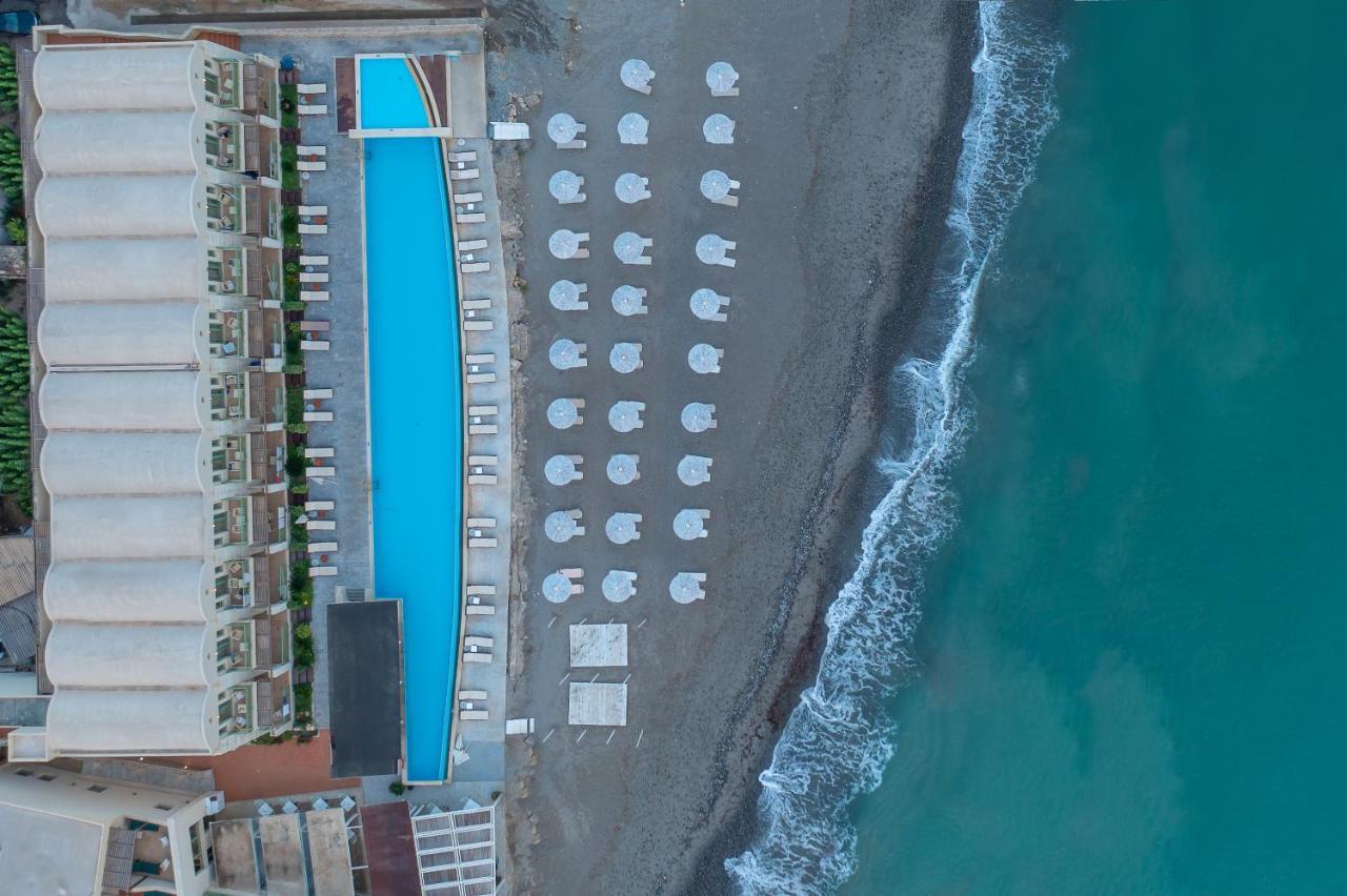 Resort Giannoulis - Grand Bay (adults Only)