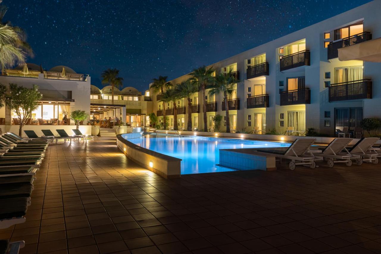 Resort Giannoulis - Santa Marina Plaza (adults Only)