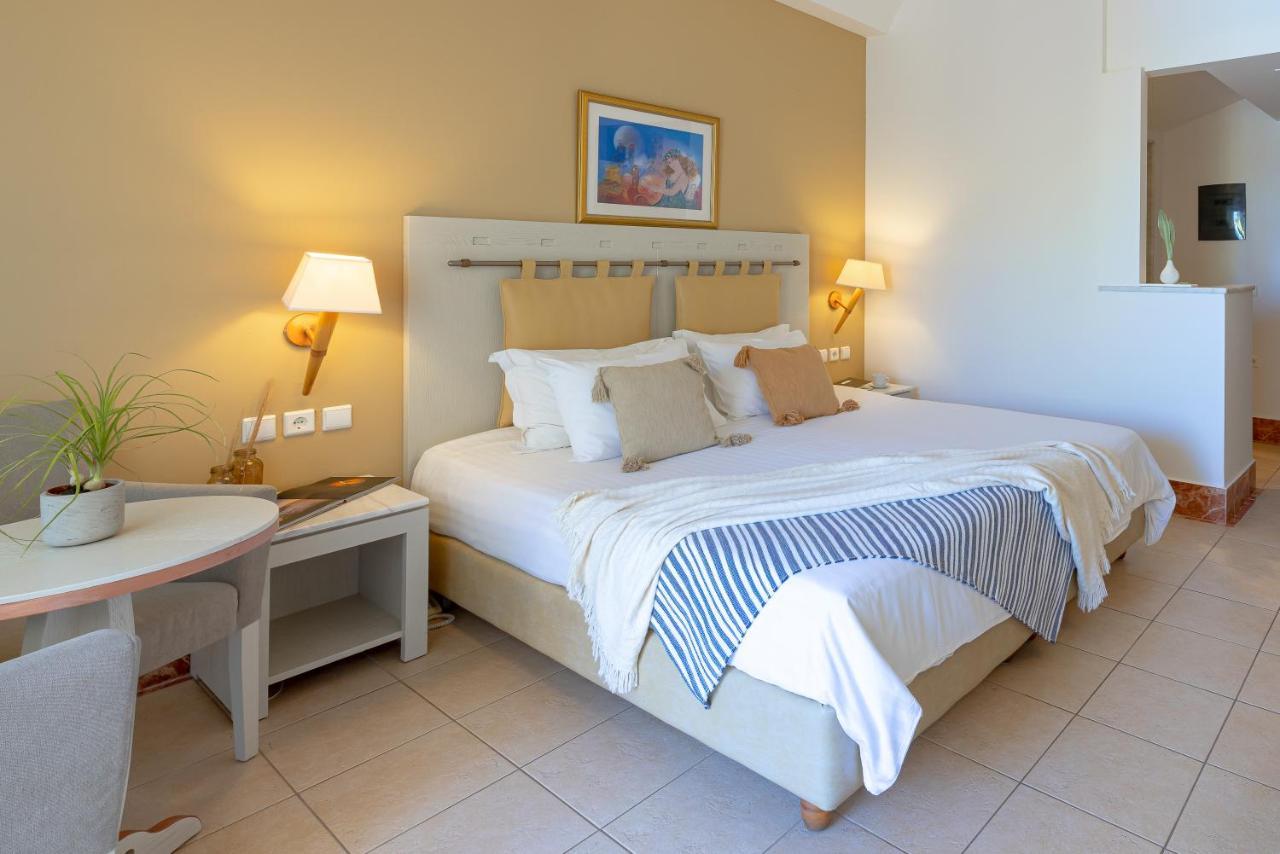 Giannoulis - Santa Marina Plaza (adults Only)