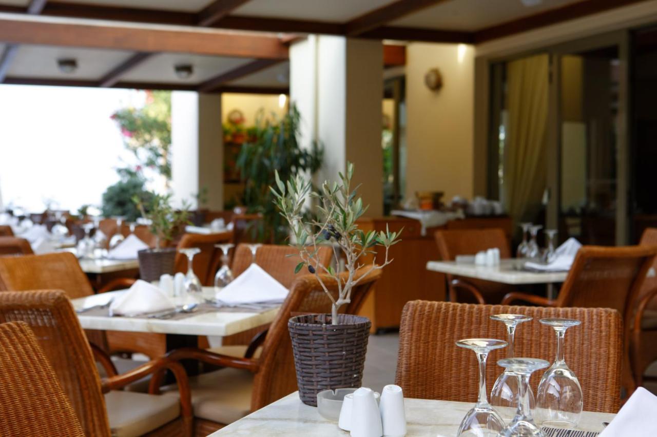 Resort Giannoulis - Santa Marina Plaza (adults Only) 4*