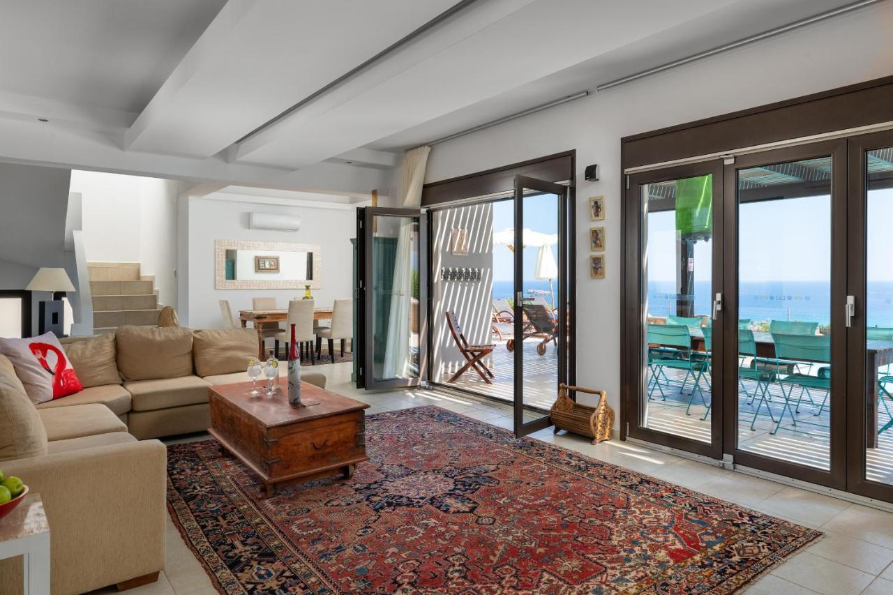 Athena With Private Pool And Seaview