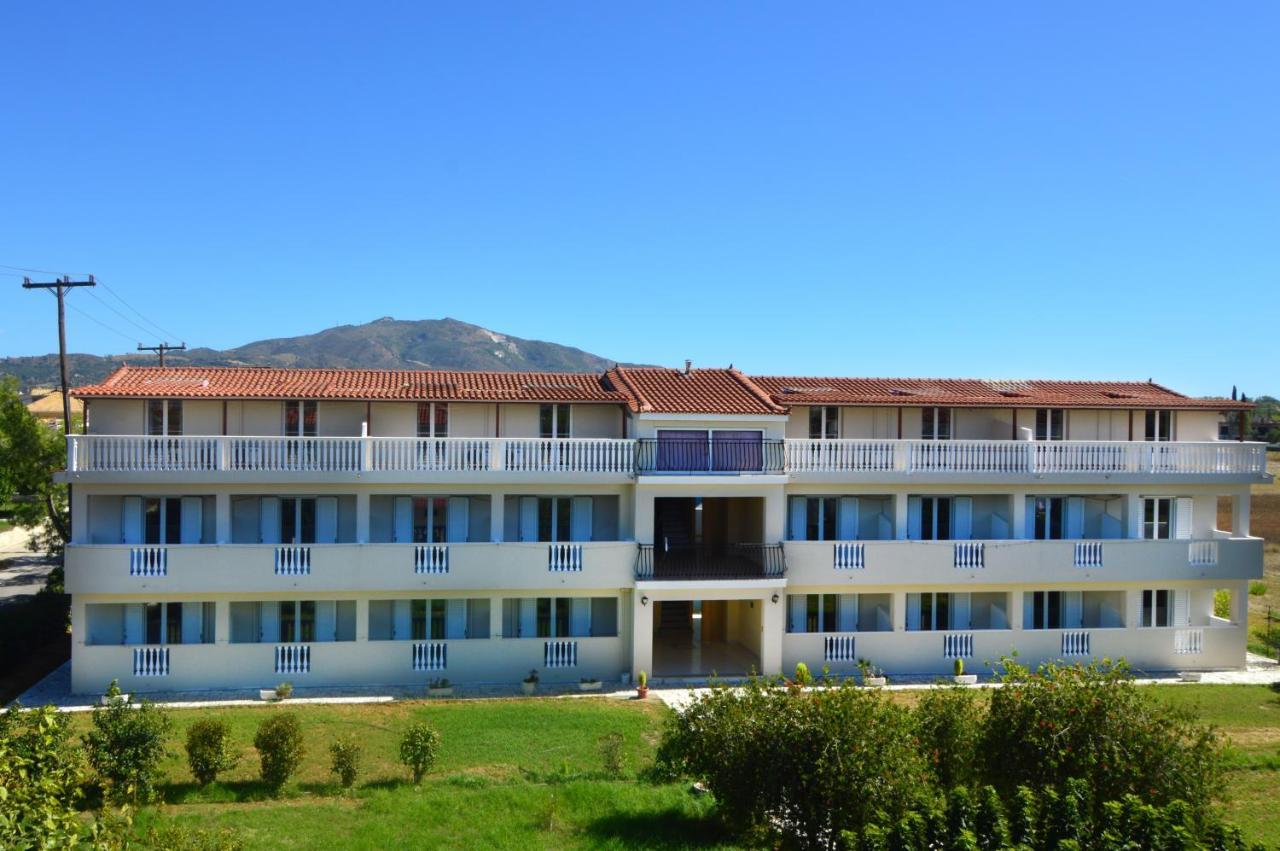 Aparthotel Tassia For Families & Couples (adults Only) 2*