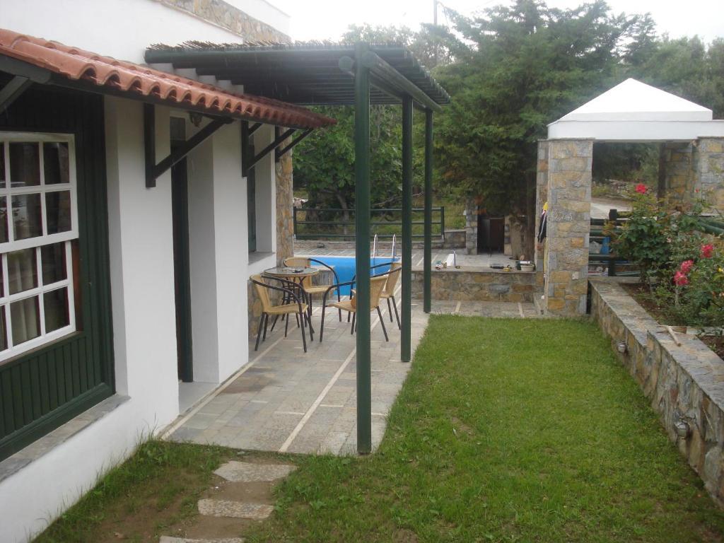 Elia Village