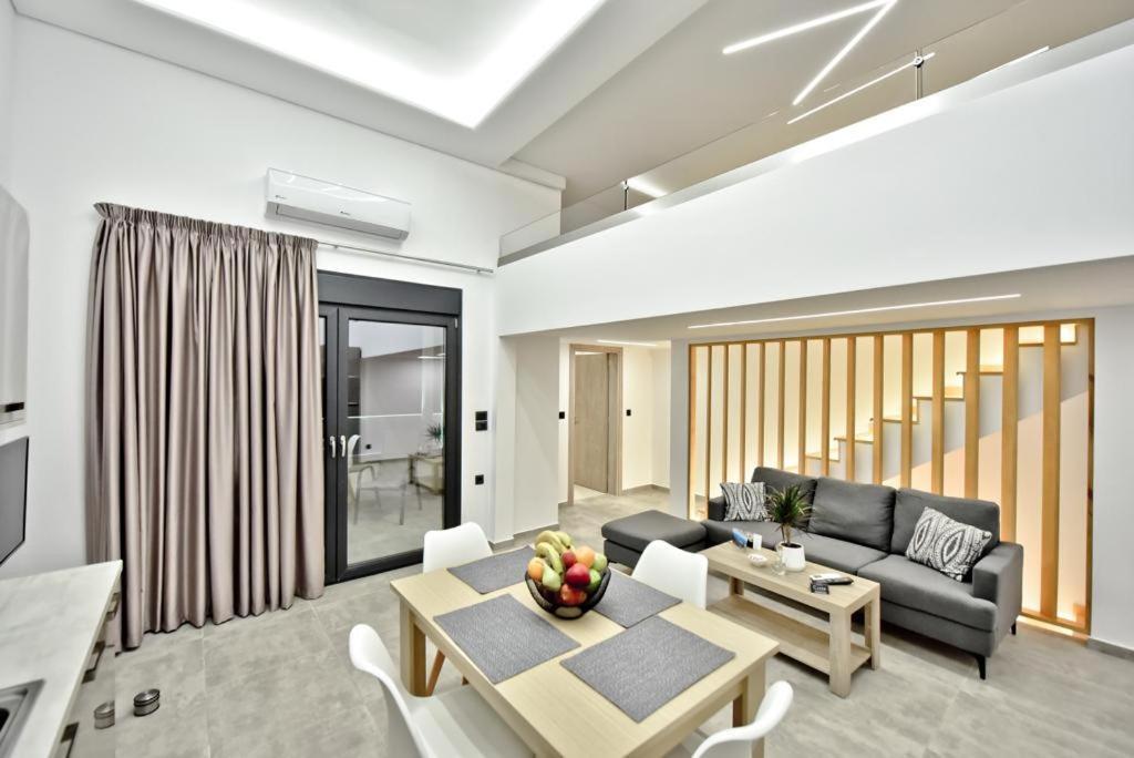 Crete Southside Tris Ekklisies Villa