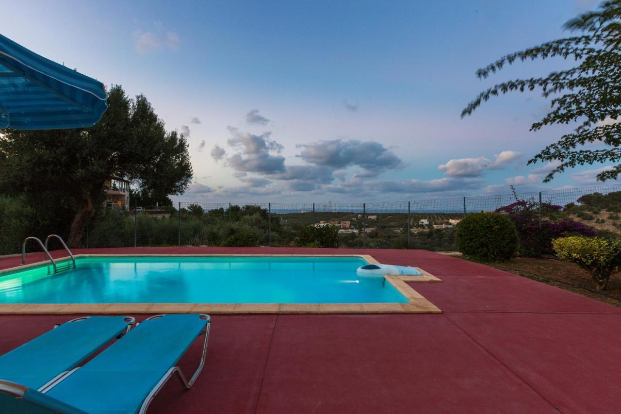 Villa Estate
