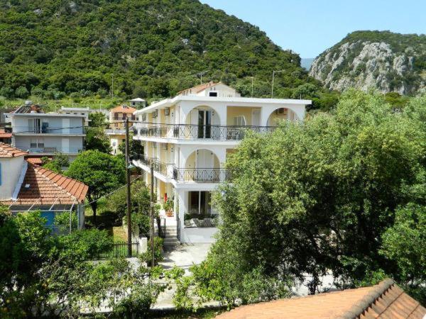 Aparthotel Ariston *