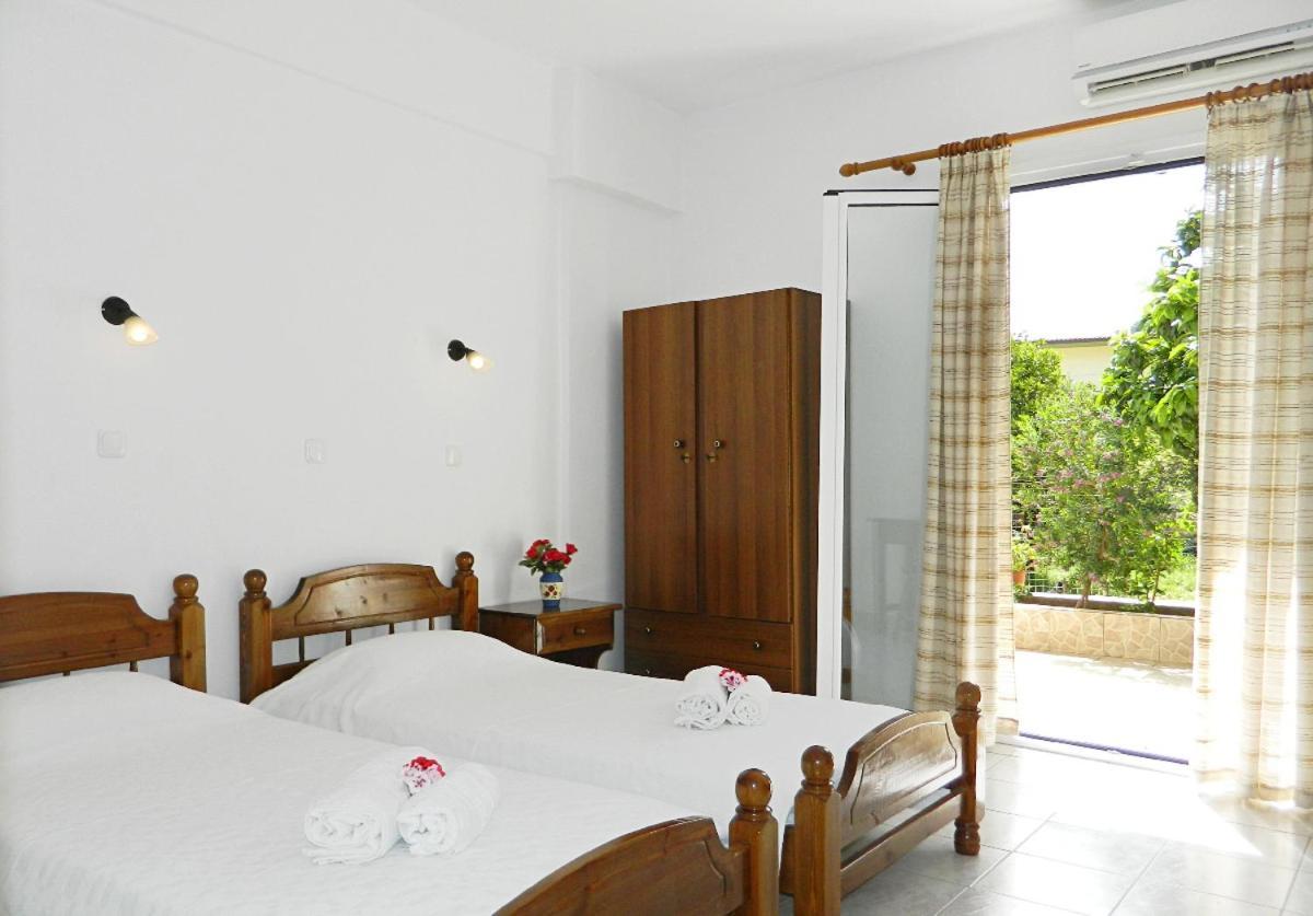 Ariston Aparthotel *