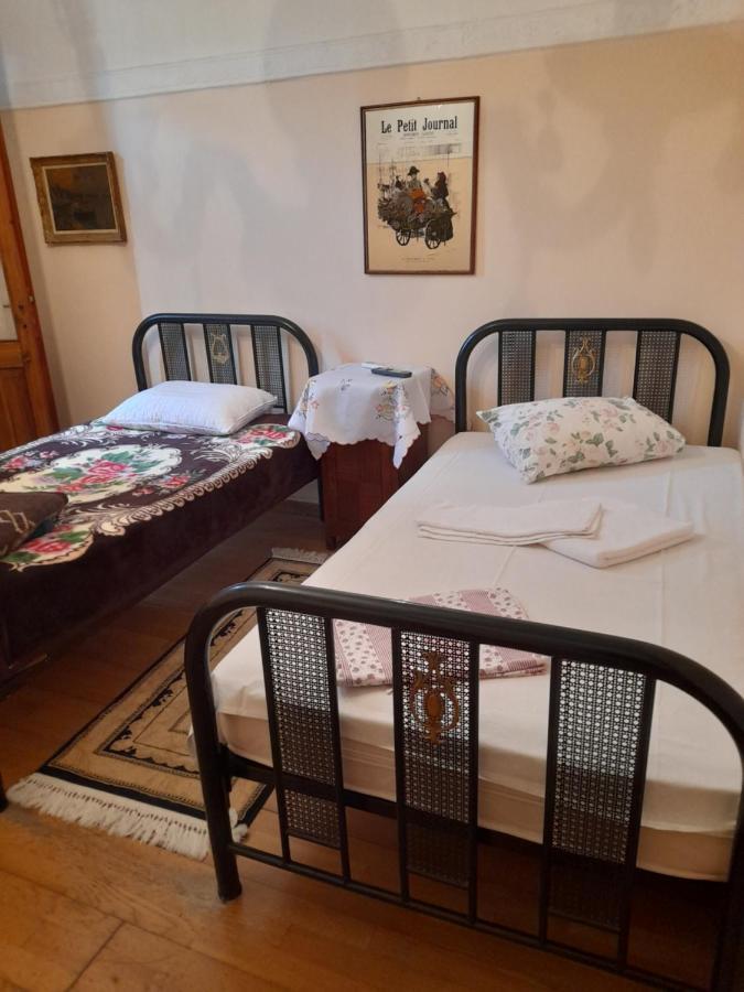 στρατής Aparthotel