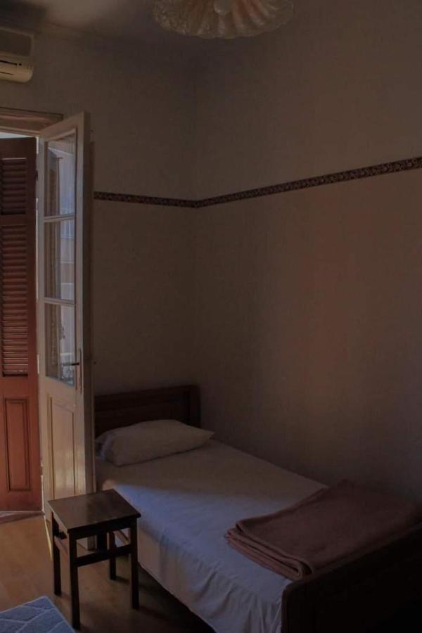 στρατής Aparthotel