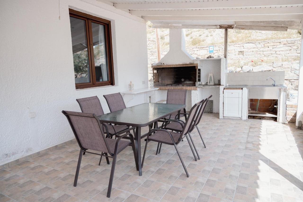 Beachfront In The Area Of Kampi, Near Koundouros Holiday home Ioulis