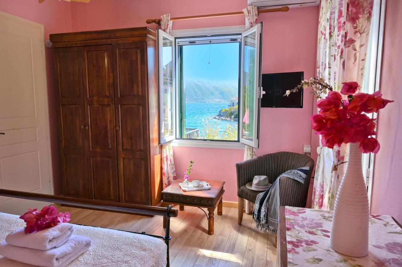 Ireni Waterfont Holiday home