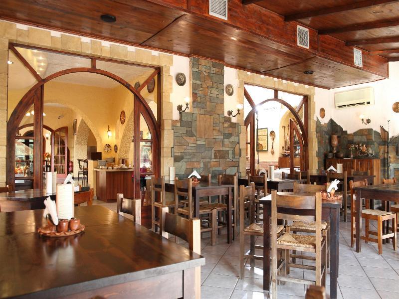 Hotel Erato 3*