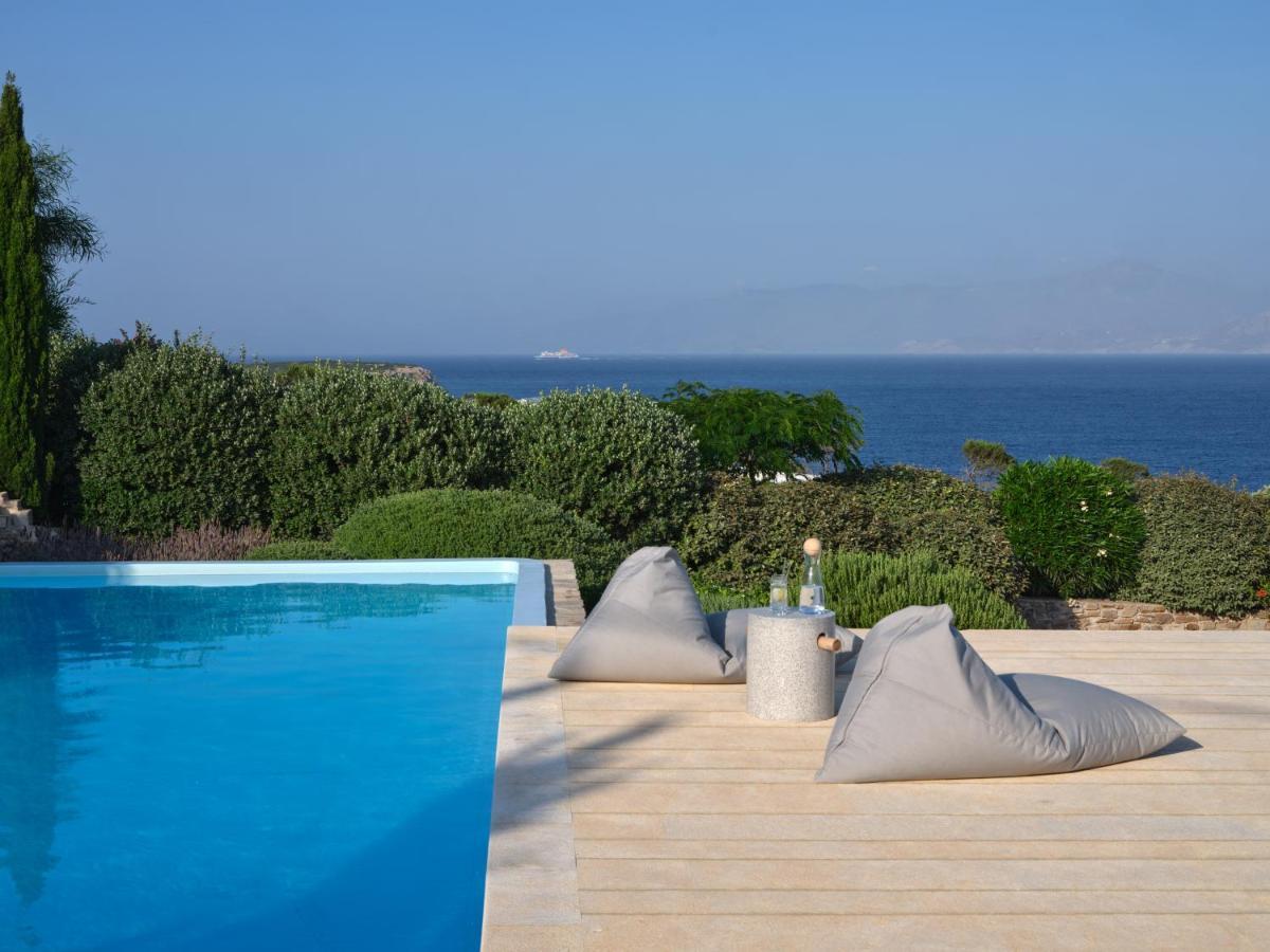 Ekavi Filizi - Seaside Just Outside Of Naousa (Paros)