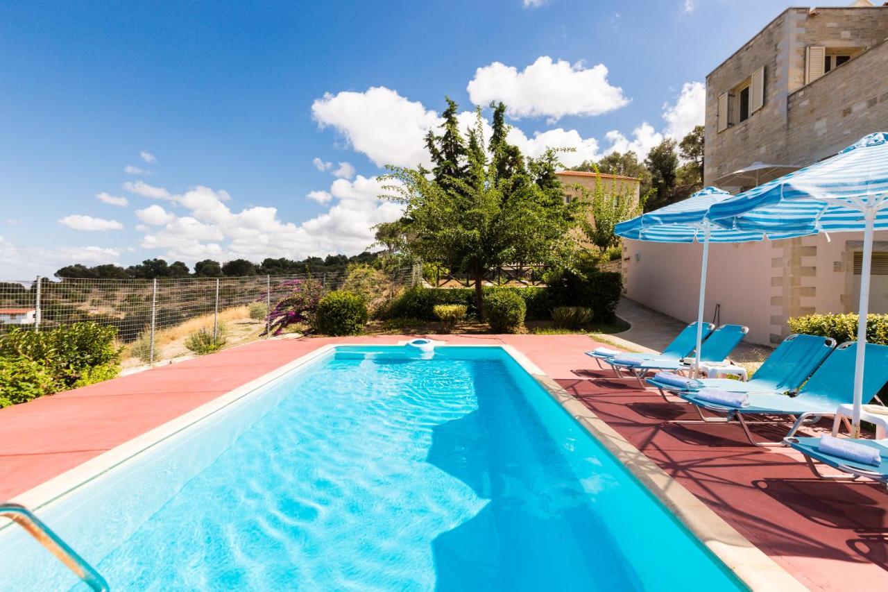 Estate Maroulas