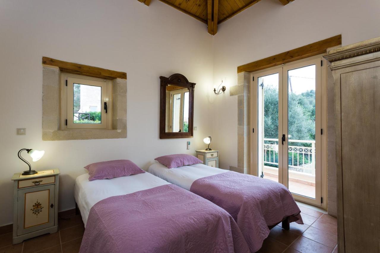 Villa Estate *