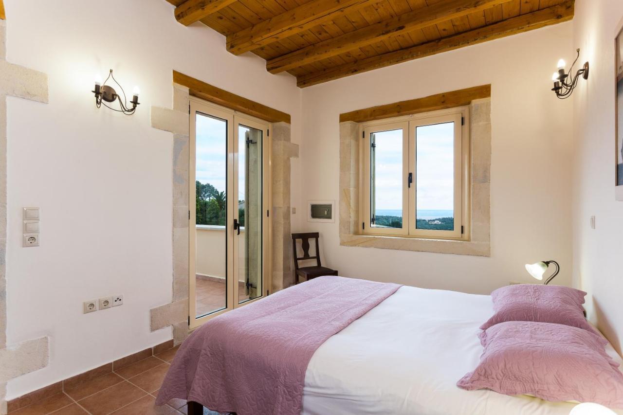 Estate Villa Maroulas