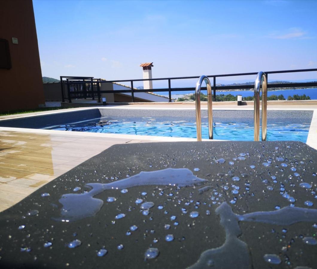 Sea View Villas * Vourvourou