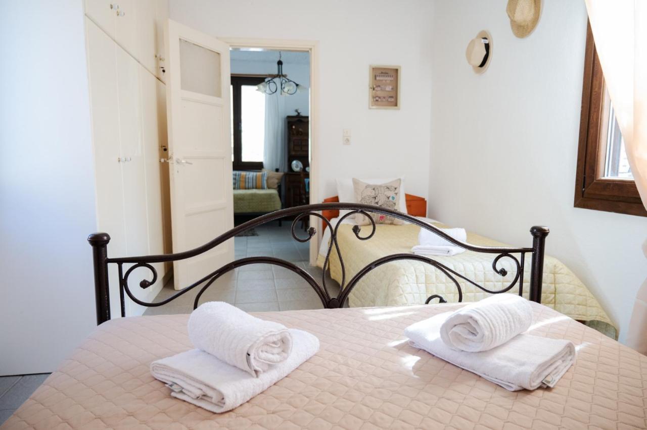 Beachfront In The Area Of Kampi, Near Koundouros Holiday home *