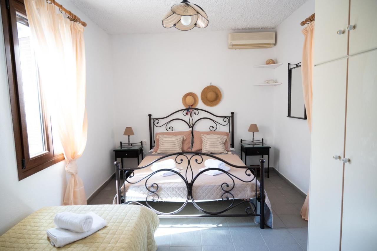 Holiday home Beachfront In The Area Of Kampi, Near Koundouros