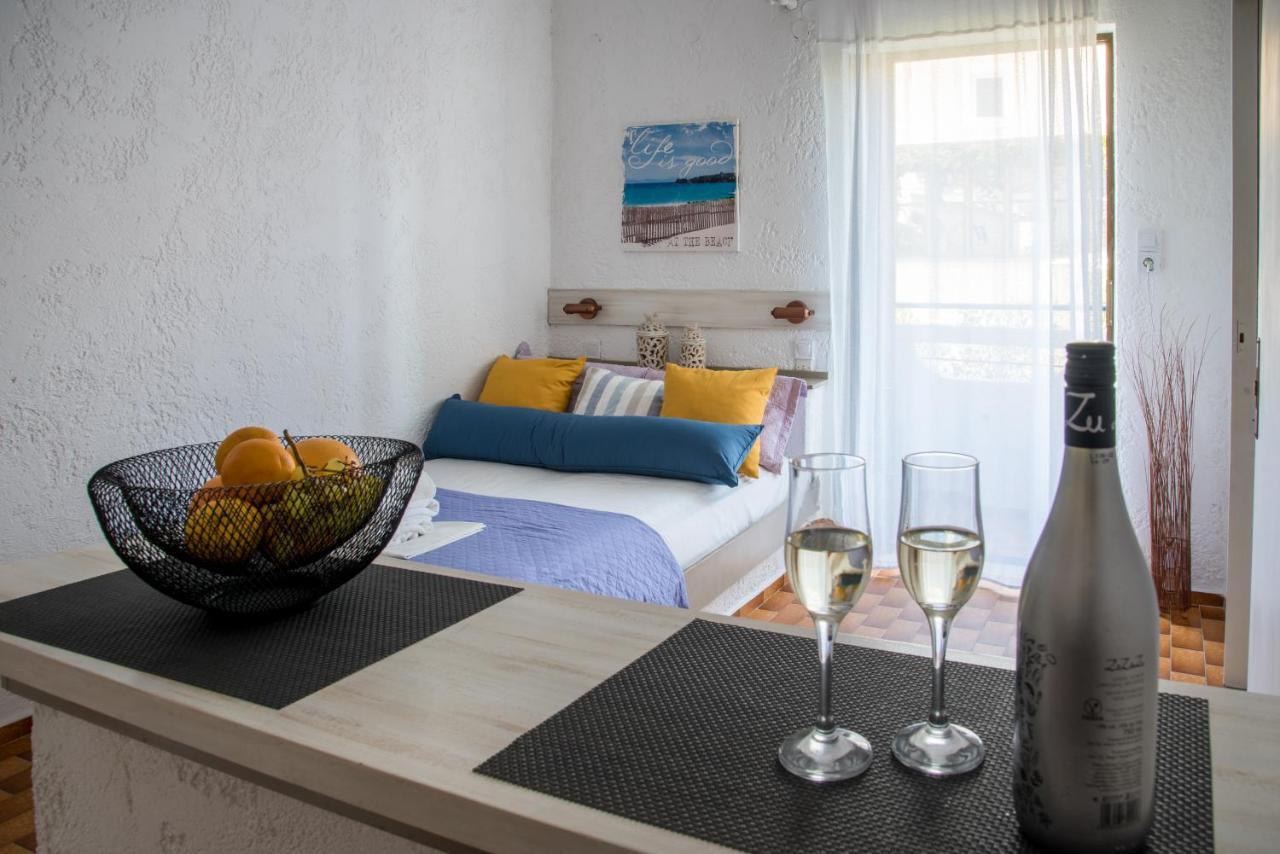 Amazona 3* Agia Pelagia (Crete)
