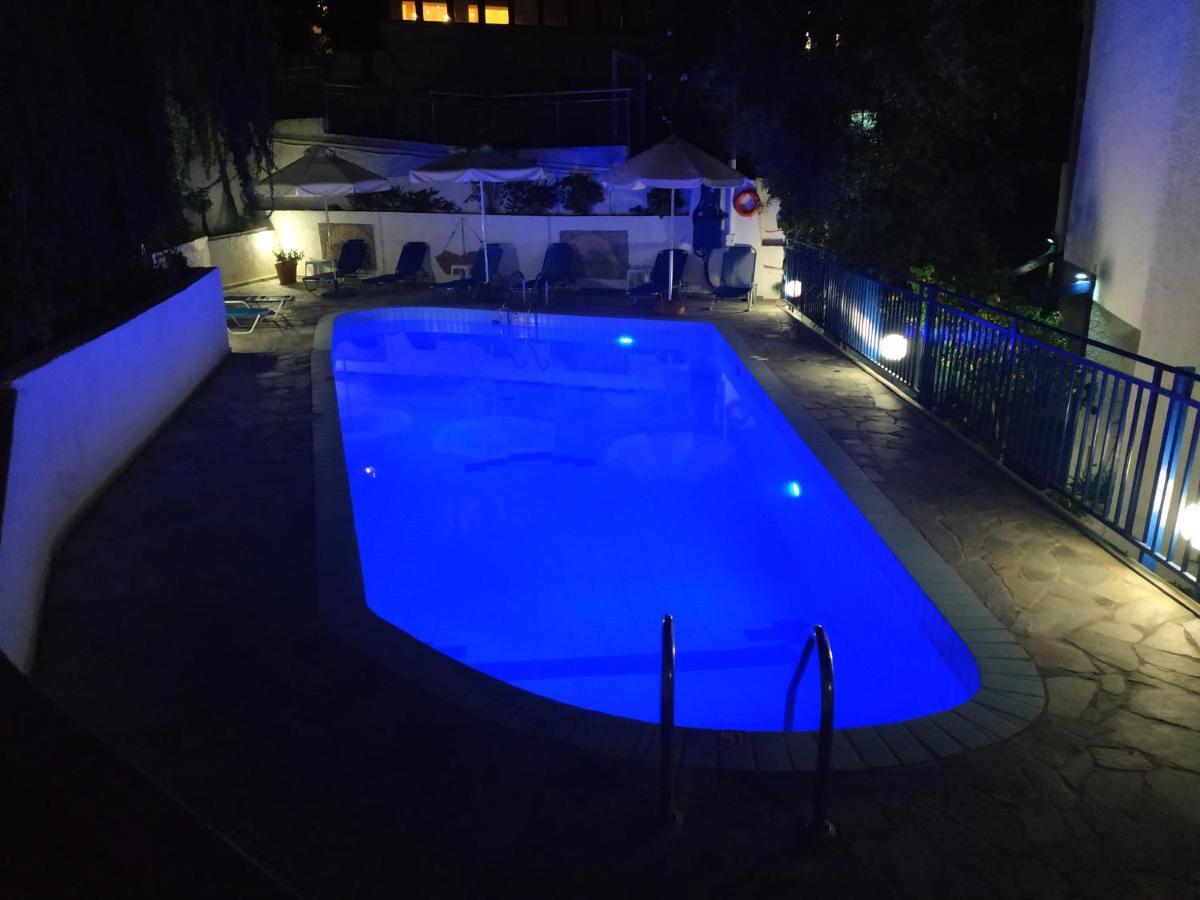 Amazona 3* Agia Pelagia (Crete)