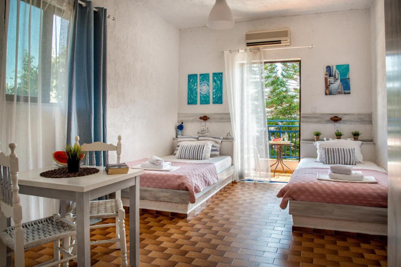 Amazona Aparthotel 3*