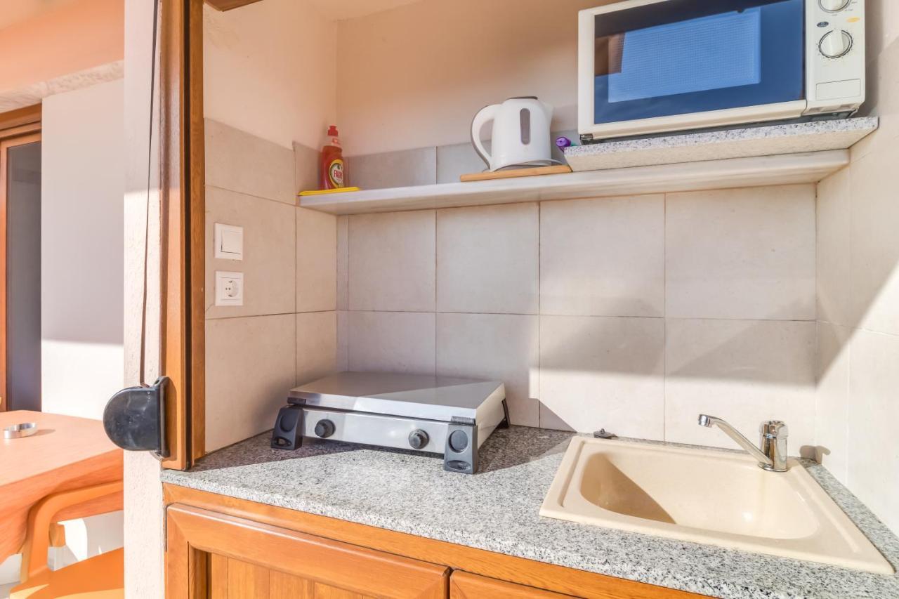 Guest house Verginarooms Nea Poteidaia