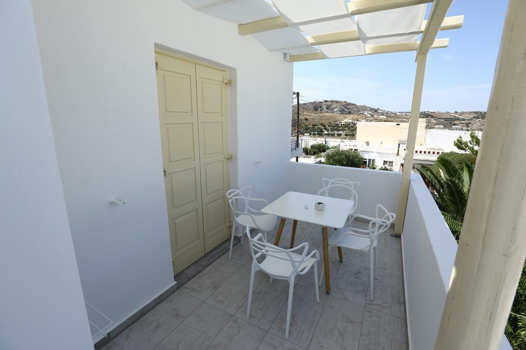 Bed & Breakfast The White 2*