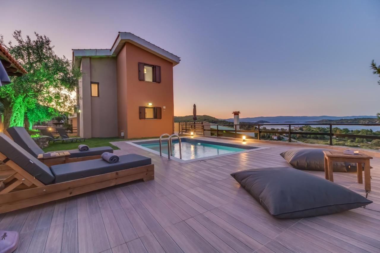Sea View Villas * Vourvourou