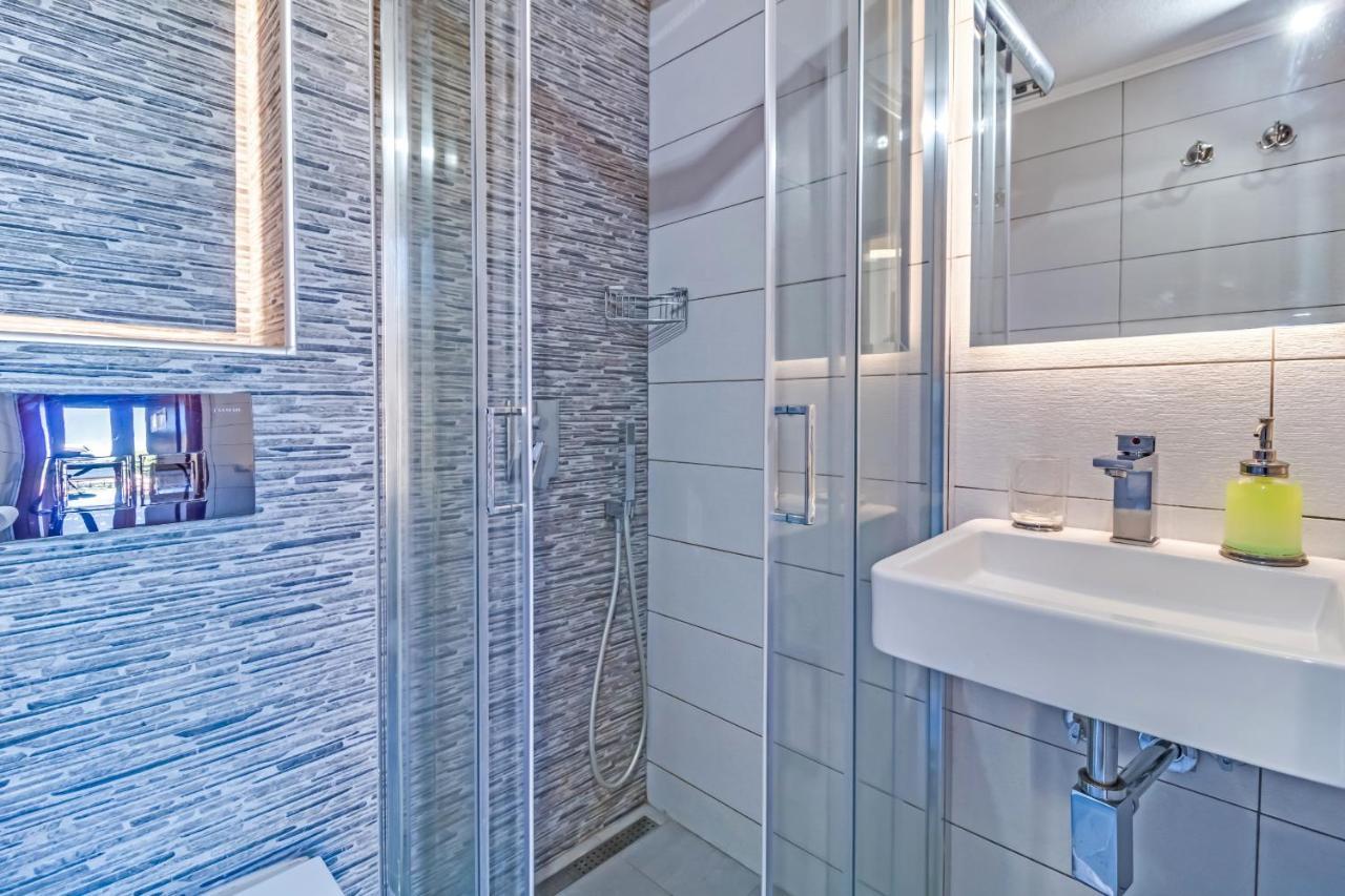 Sea View Villas Apartment Vourvourou