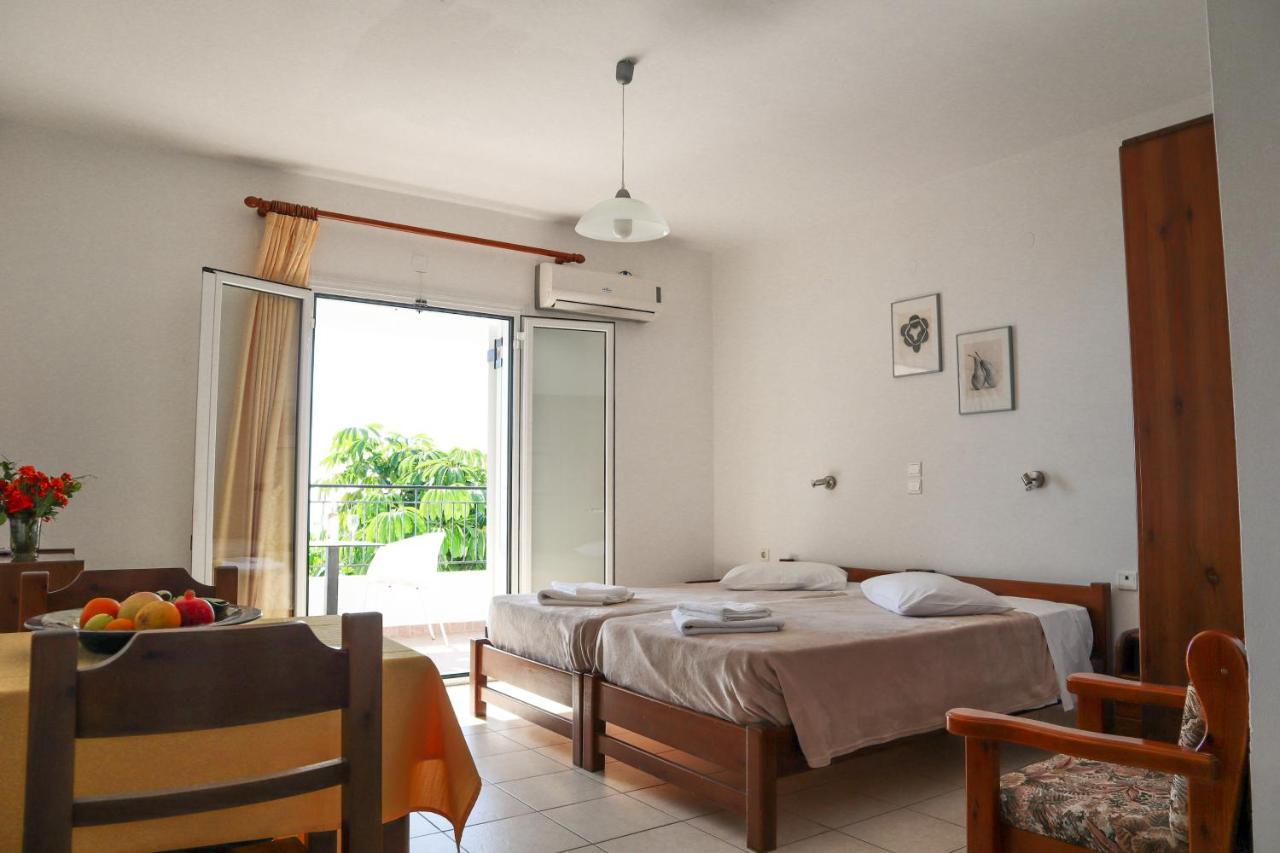 Spyridoula Aparthotel Lourdata (Kefalonia)