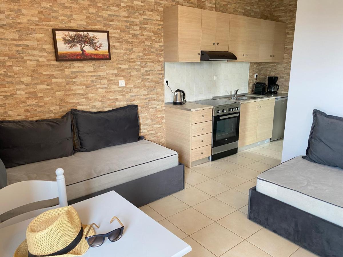 Caviro Apartment