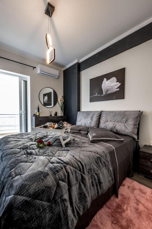 Escape Luxury Apartment *
