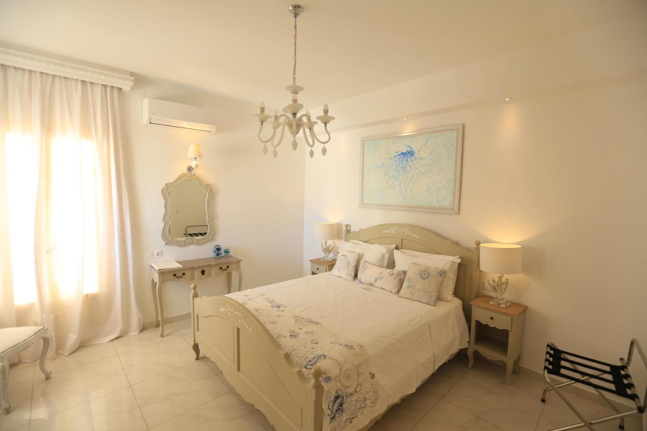 Bed & Breakfast The White