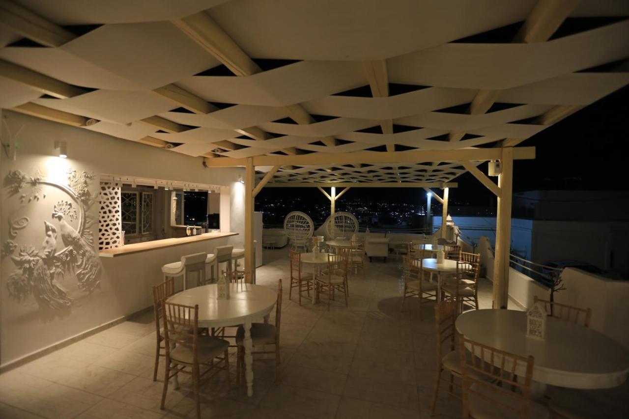 Bed & Breakfast The White 2*