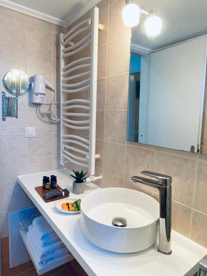 Caviro Apartment