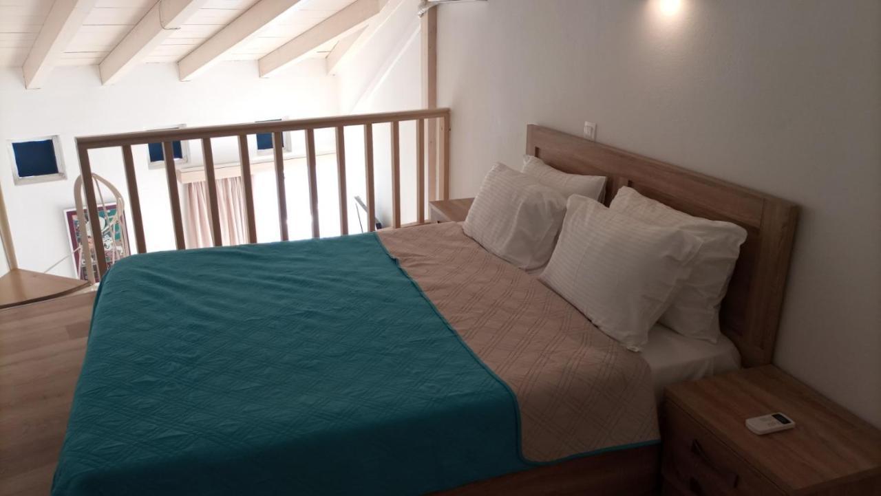 Aparthotel Yacinthos 2*