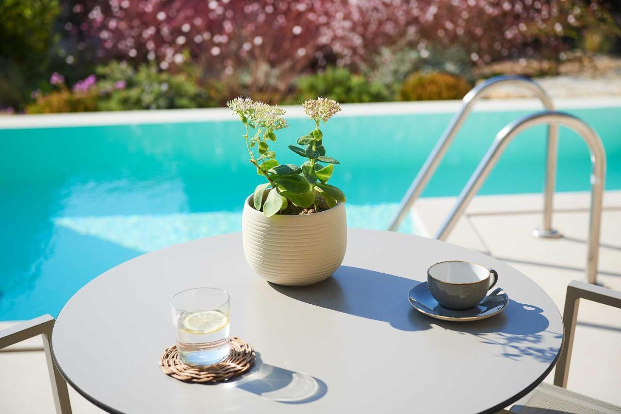 Apartment Cavo Delea & *